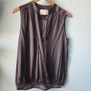 Brochu Walker Gray Sleeveless Blouse